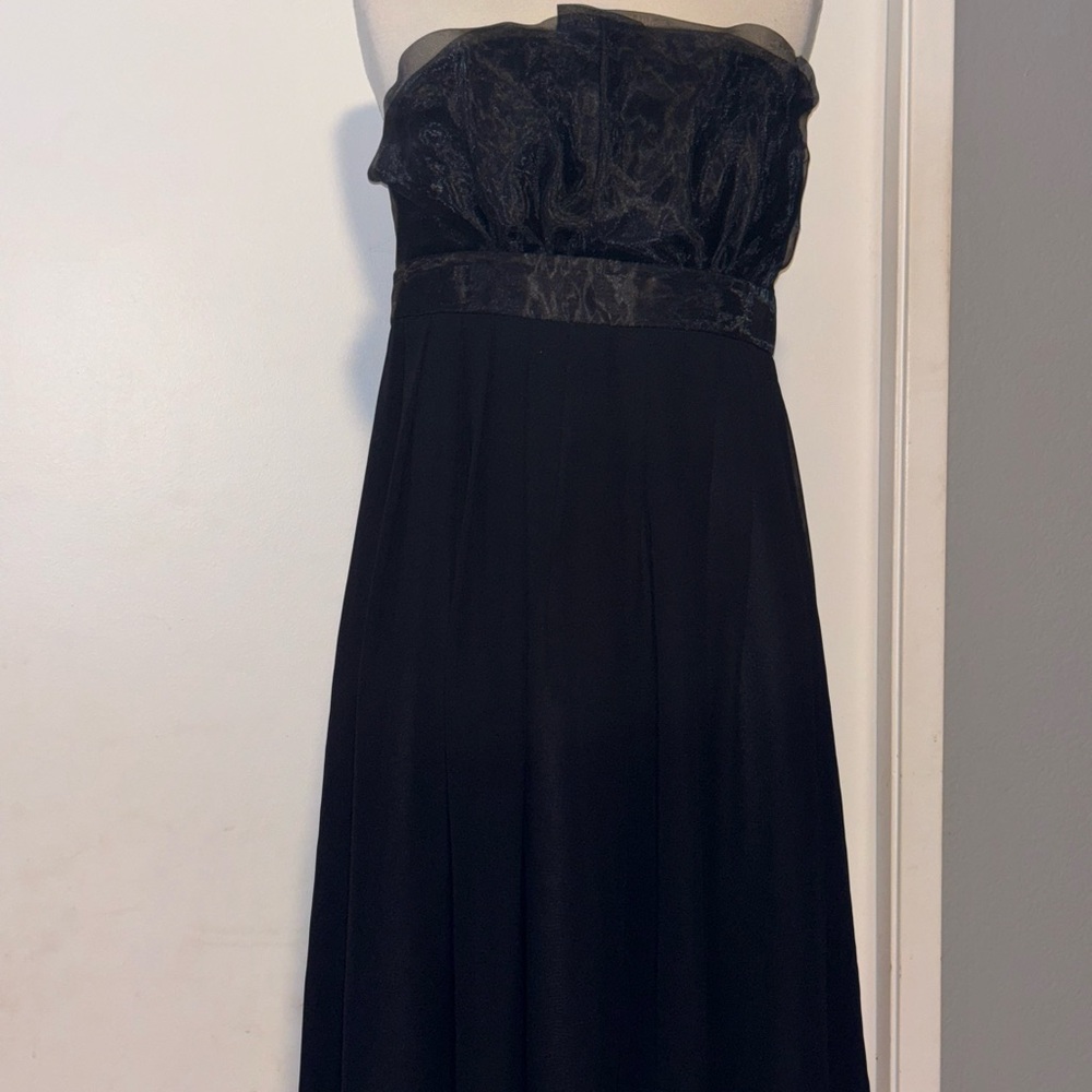 WHBM Elegant Black Strapless Dress size 6